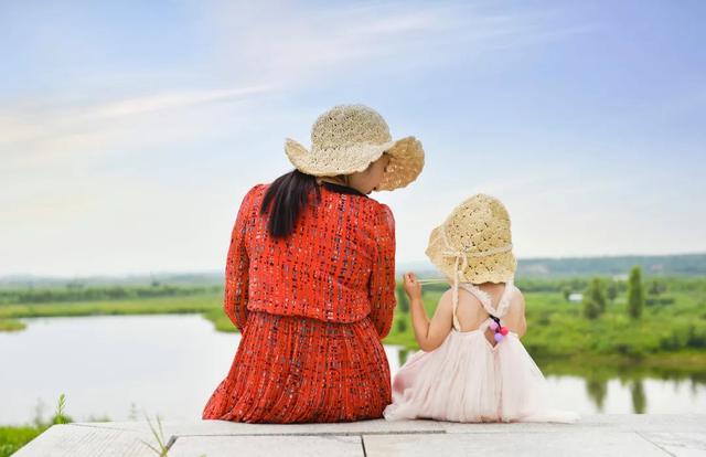 疫情之下，中年妇女的朋友圈我不忍看