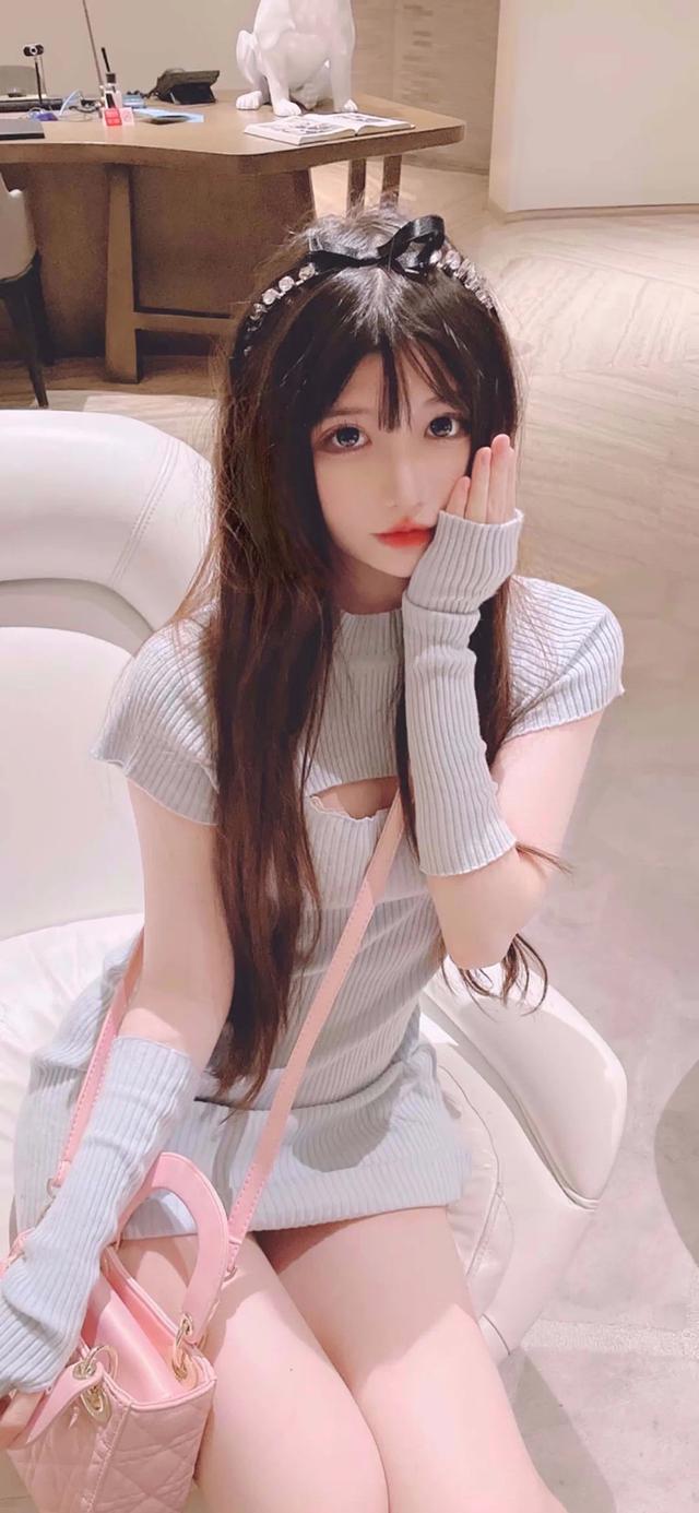 美女好身材高清手机壁纸图