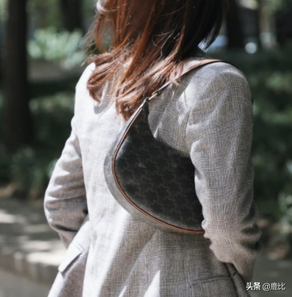 爱包女孩必看｜21款当下最火的大牌包包，综合实力能得几分？
