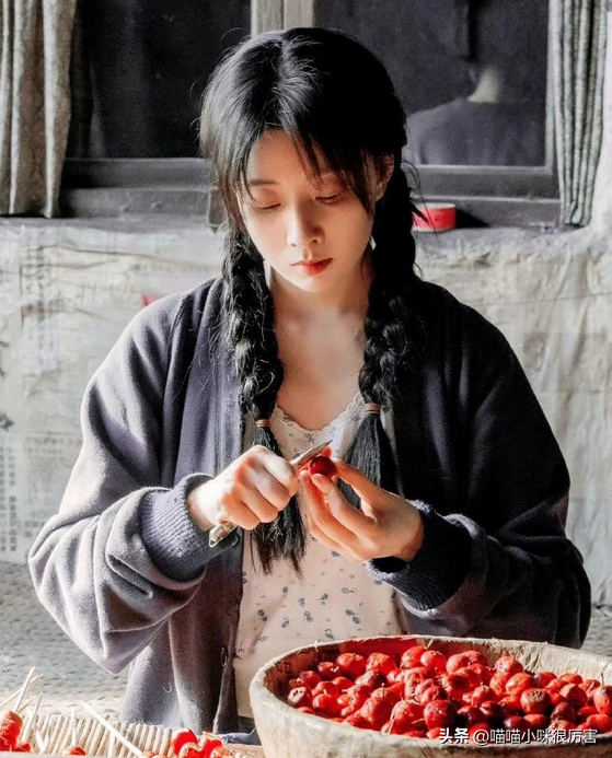 给2022年“最美的8位国产剧女明星”排个名，袁泉最后，殷桃第7