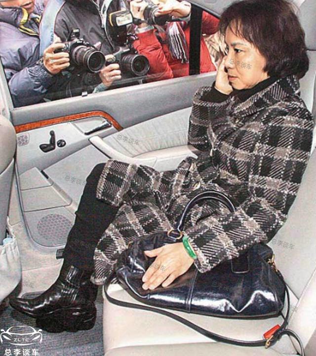 何鸿燊三太陈婉珍,身家10亿美元,她平时坐什么车?
