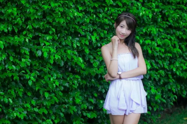 女性的胸部“大小”，与什么有关？木瓜真能“丰胸”吗？不妨了解