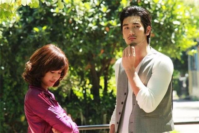 演员高以翔最后一部剧《怪你过分美丽》上周开播