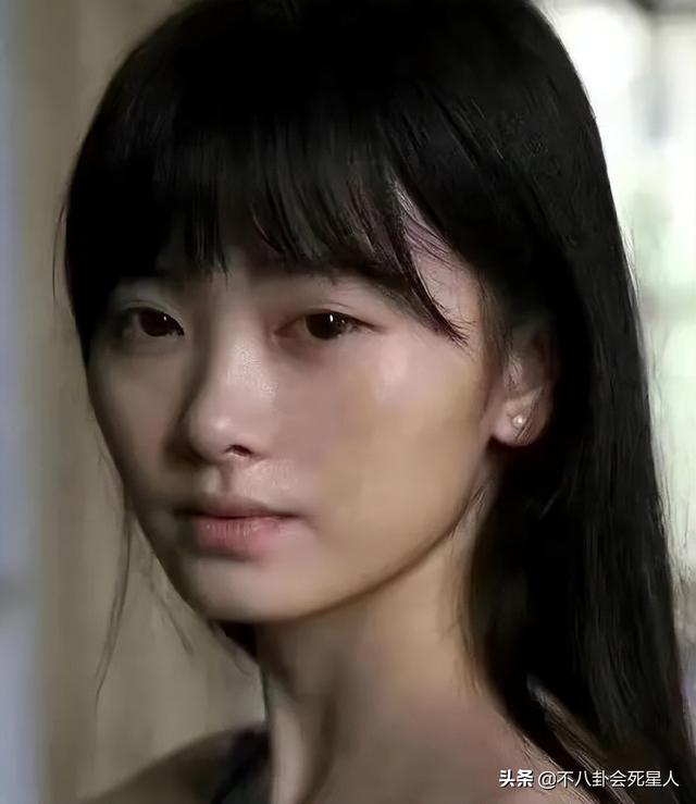 有种“整容”叫鼻子变了,萧亚轩近照像格格巫,袁姗姗认不出