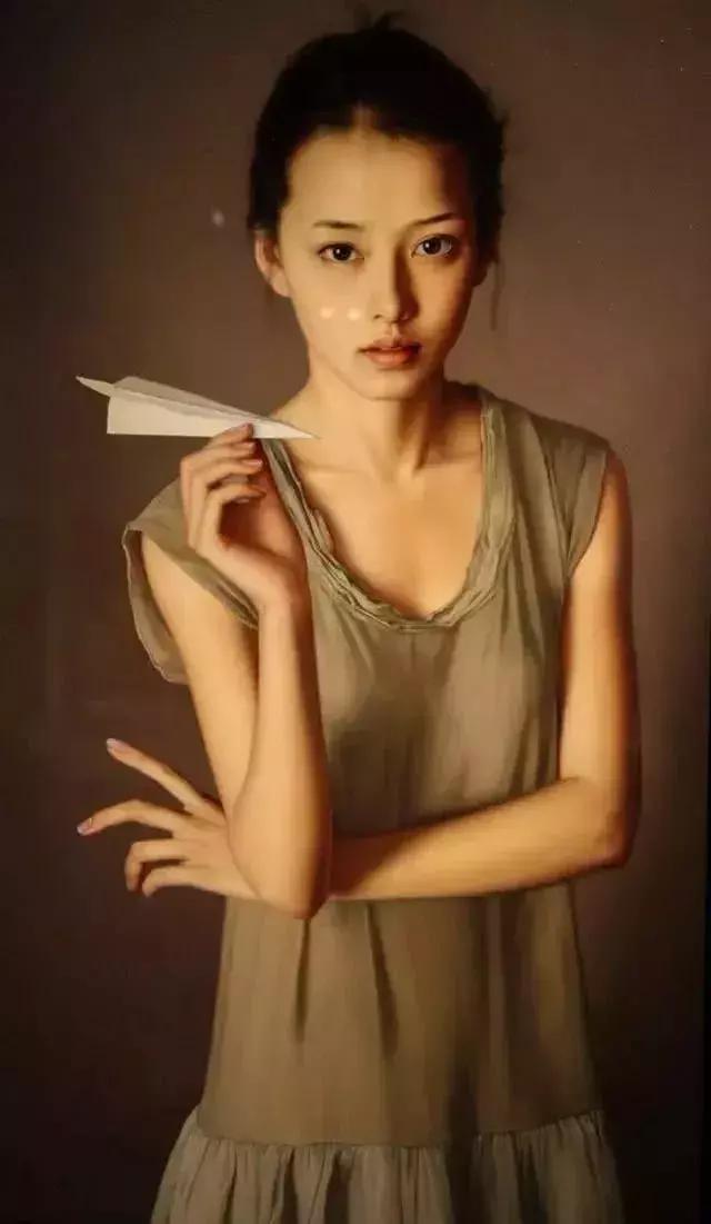 油画大师们笔下的美女明星们，林志玲最美，她最仙