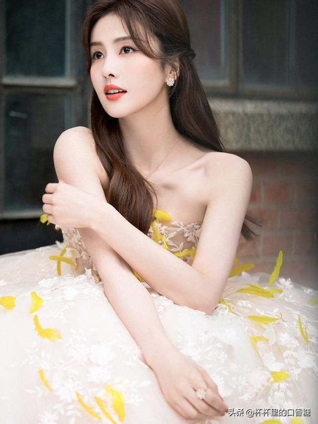 网评90后最高颜值女星！杨紫第八，白鹿第五，热巴＆娜扎谁最美？