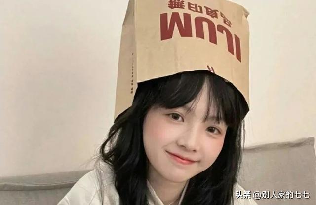 女人“暗恋你”的5个信号，收到一个，就不要错过