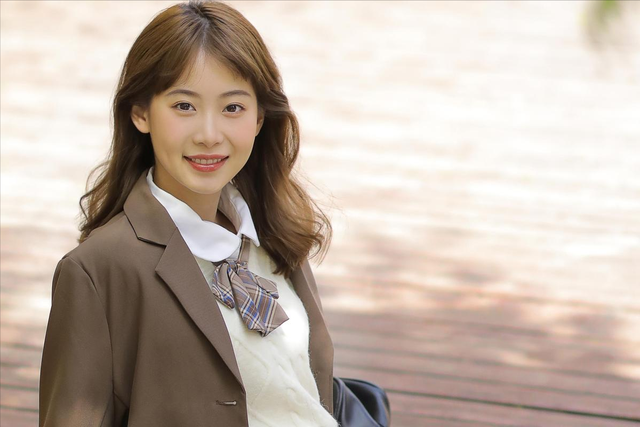 女性的胸部“大小”，与什么有关？木瓜真能“丰胸”吗？不妨了解