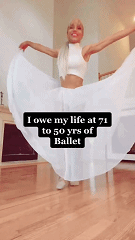 71岁“少女”穿比基尼跳舞，被吐槽：过于性感，为老不尊