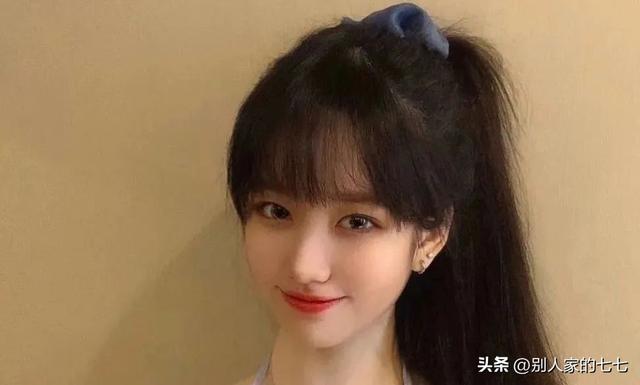 女人“暗恋你”的5个信号，收到一个，就不要错过