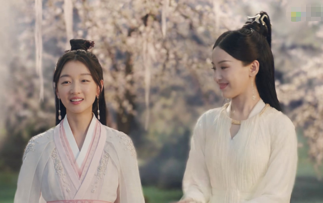 观众苦娱乐圈普女久矣，求求你们放过“天下第一美女”，行吗？