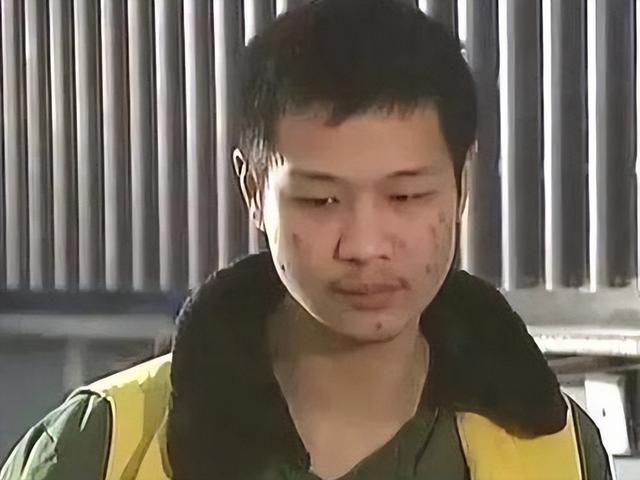 女犯人执行死刑真实影像，面无表情等待死亡，记者一句话让她破防