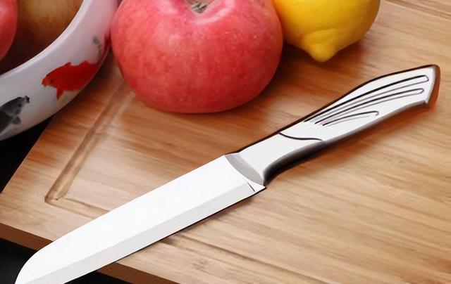 “轮椅女孩”杨淑亭:从颓废残疾女到美女总裁,她的人生如何逆袭