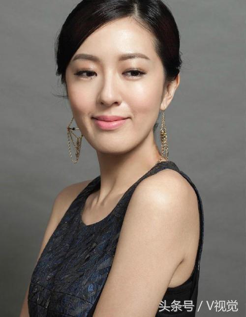 《误入军统的女人》又名《女特工风云》中的女演员