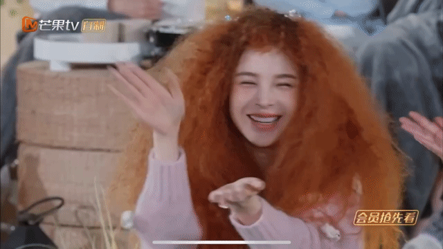 ​黑红界鼻祖安吉琳，胸再大又怎样，不还是过气了？