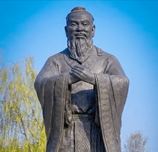 泰山上“虫二”两字的由来