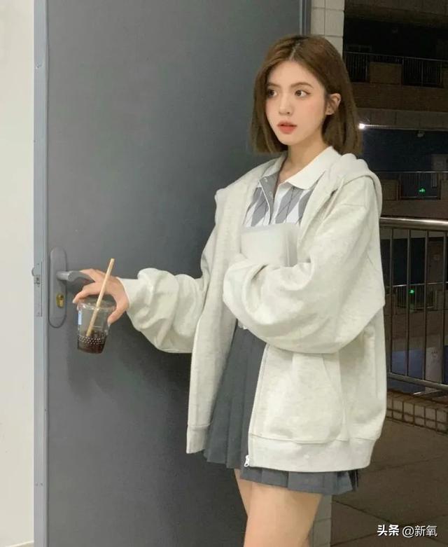 AI建模脸美女，我p都不敢这样p，你竟然就长这样？