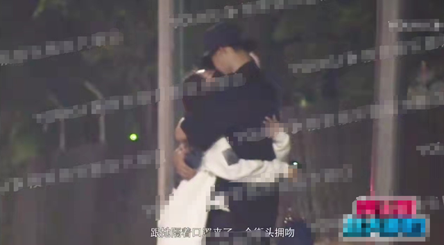 27岁赵志伟恋情曝光？与女子当街甜蜜拥吻，女方身材高挑气质佳