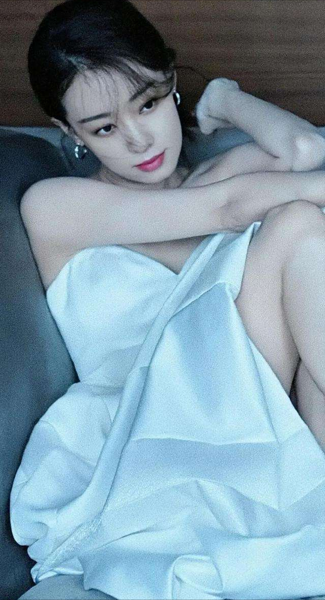 盘点2022十大人气女星，杨幂仅排第二，刘亦菲意外上榜