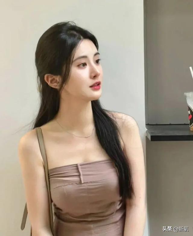AI建模脸美女，我p都不敢这样p，你竟然就长这样？
