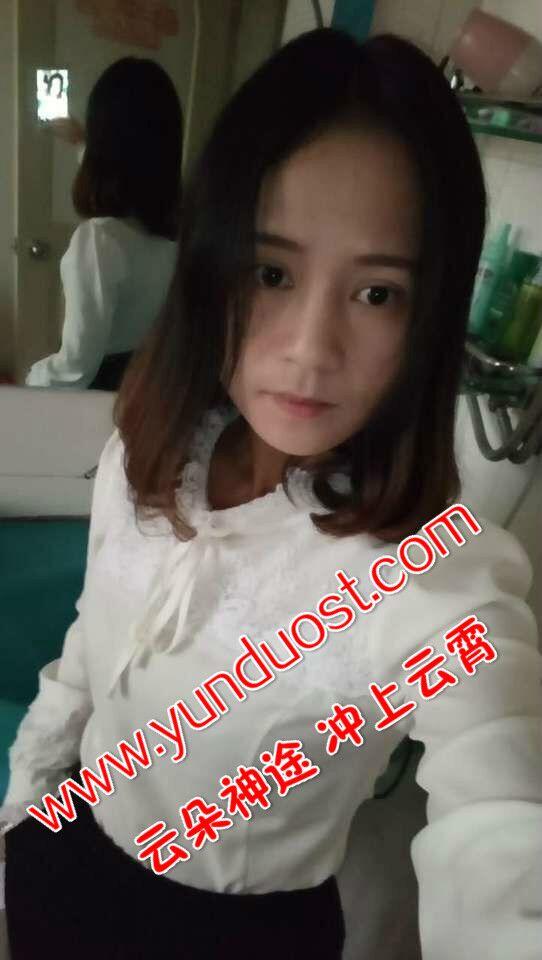 一个游戏搞美女认证，却暴露了传奇玩家老婆的颜值！