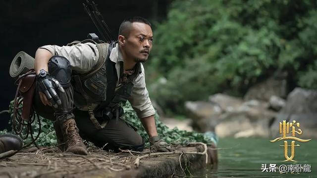 《蛇之女》上映，人蛇共生巨蟒舍命护主，剧情漏洞太多