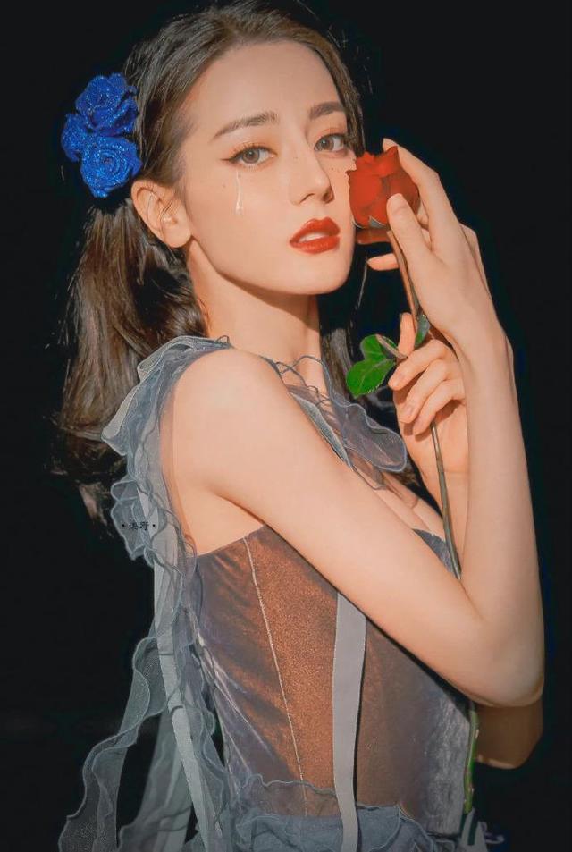 盘点2022十大人气女星，杨幂仅排第二，刘亦菲意外上榜