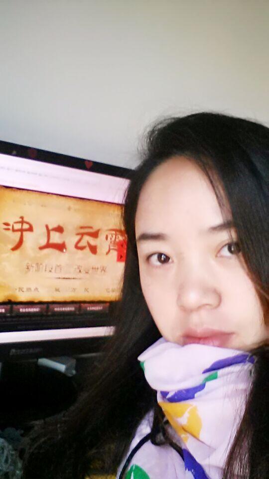一个游戏搞美女认证，却暴露了传奇玩家老婆的颜值！