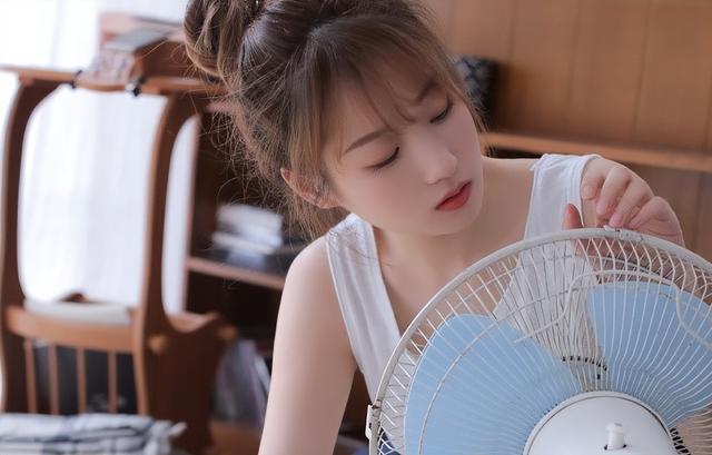 怎样追自己喜欢的女生，三个步骤，让她喜欢你