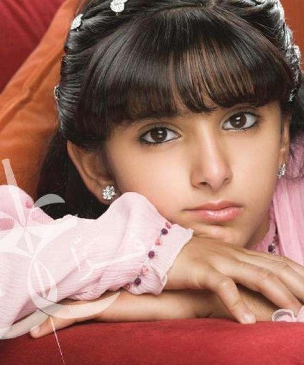 迪拜“最美公主”萨拉玛：靠美貌生活奢靡，却沦为生育工具？