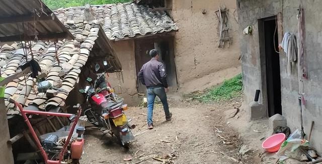 高考601分女孩遇害，父母痛不欲生，犯罪者竟是同村亲戚，太可惜