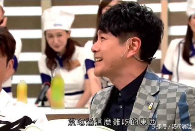 《美女厨房》女星们也进厨房，李施嬅煮意面像钢丝，胡定欣遭群嘲