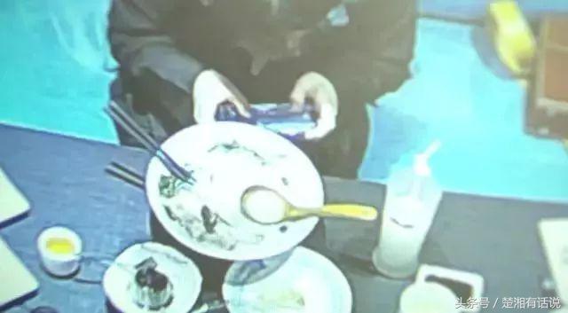 太恐怖，吃饭过程中美女被男网友下药事后强奸，监控曝光！