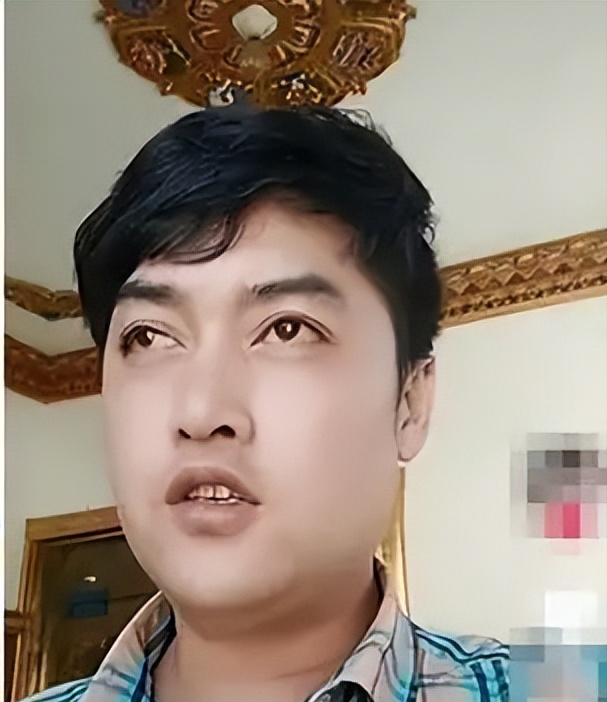 那个在直播中被前夫纵火烧伤的藏族女孩拉姆，已经去世两年了