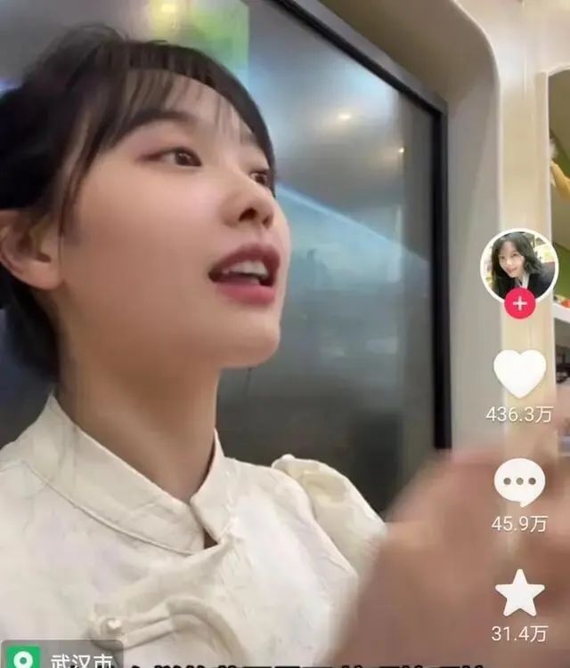 爆红的武汉美女幼师黄老师，吸引无数富豪，嘉年华收到手软，抵一年工资