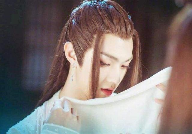 桑冲，男扮女装作案1000多次奸污美女182人，结局意想不到？