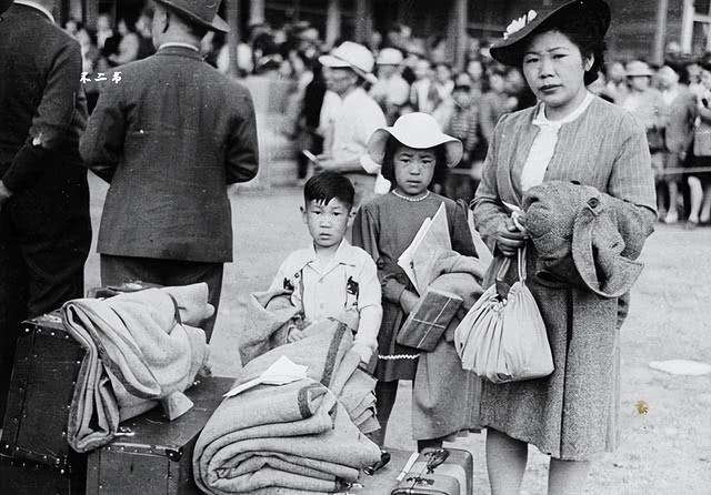 不敢上朝鲜战场的美军黑人，在日本飞扬跋扈欺辱妇女，大搞零元购