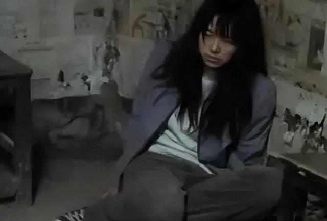 湖北两女孩被囚禁,地窖中590天惨遭侵犯,不听话殴打禁食