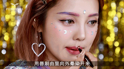 斯嘉丽的性感，一半归功于这里