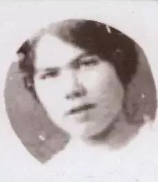 蛇蝎美人统治伦敦,这个毒辣黑帮全员女大佬,太飒了