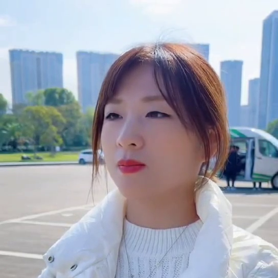 真正的爱情是经得起任何考验的,选择真爱有惊喜。#玉米酥