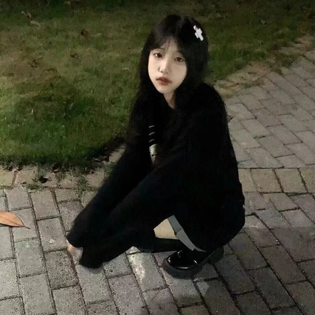 大佬都在用的微拽女生头像