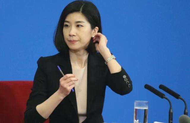 外交部“四大女神”：美貌与智慧并存，是新时代女性的榜样