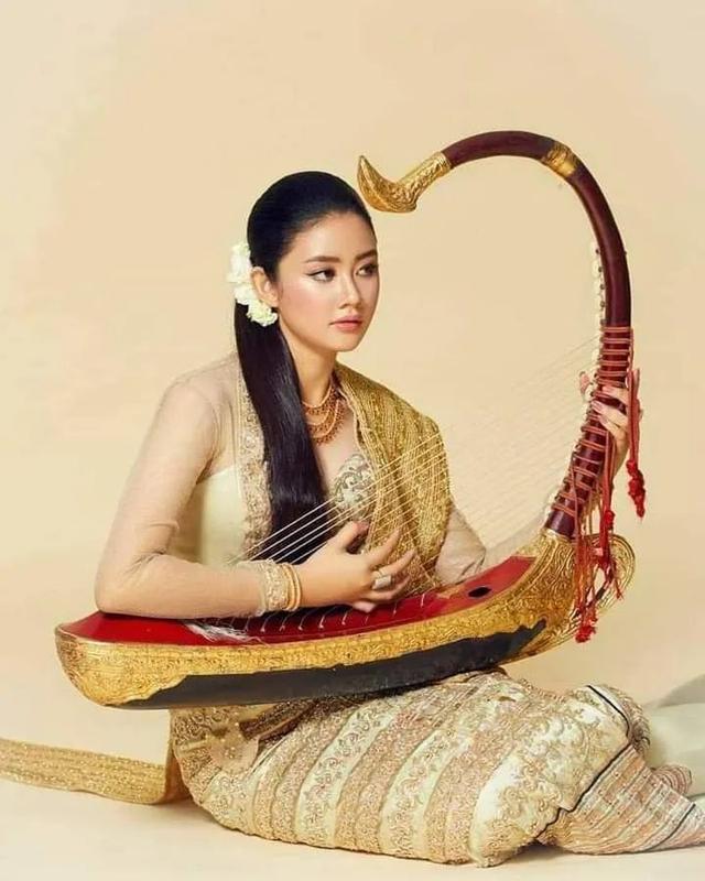 谁是缅甸最漂亮的女人？微胖才是王道