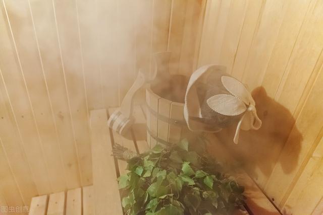 我曾是搓澡女工,客人给我3000小费,我断然拒绝