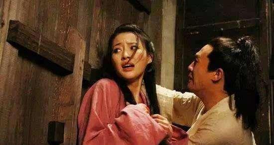 桑冲，男扮女装作案1000多次奸污美女182人，结局意想不到？