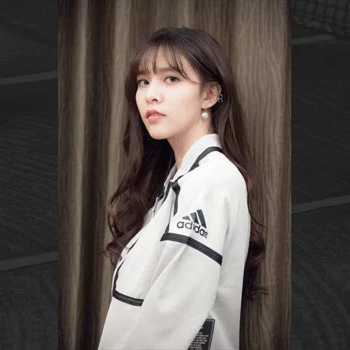 都市女孩代言人乔依林:颜值有高度,生活有态度