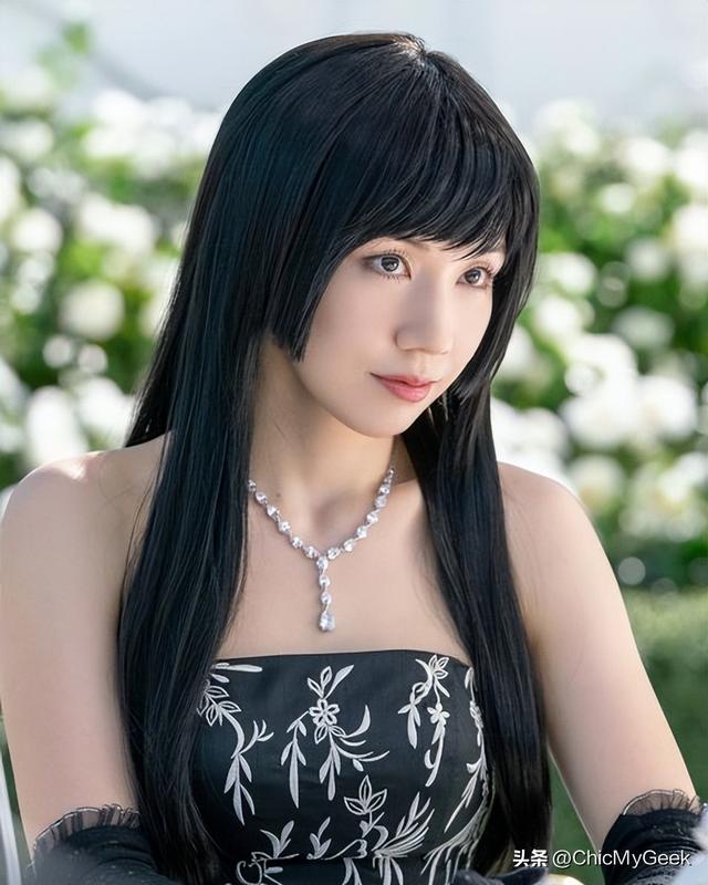 这部剧足足7位女神!三吉彩花、朝比奈彩,全员火辣性感