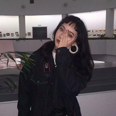 非主流女生微信头像霸气超拽
