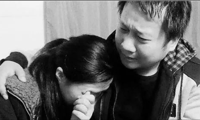 没有夫妻生活的两口子，妻子以处子之身怀孕生子，身心俱疲难回首